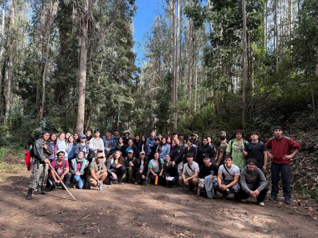 Estudiantes de primer año de Ingeniería Ambiental exploran el Campus Naturaleza UdeC